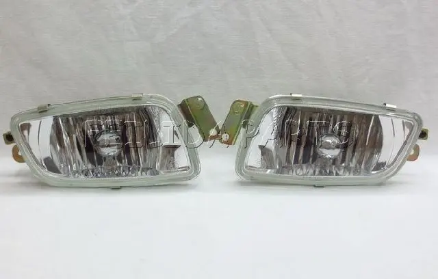 

front fog lights FOR MITSUBISHI Pajero Montero Shogun 2000-2006