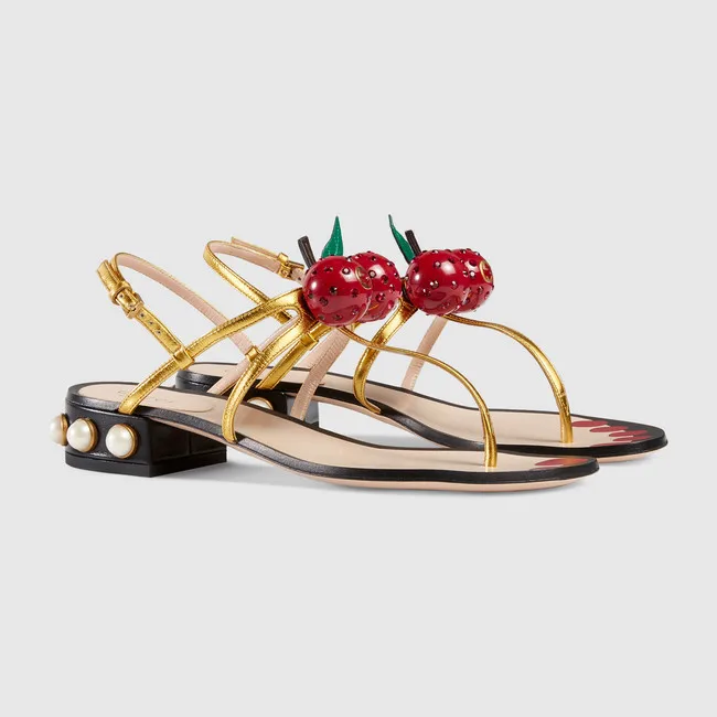 2017 early spring low with pearl shoes leather toe sandals female summer sweet wild shoes rough