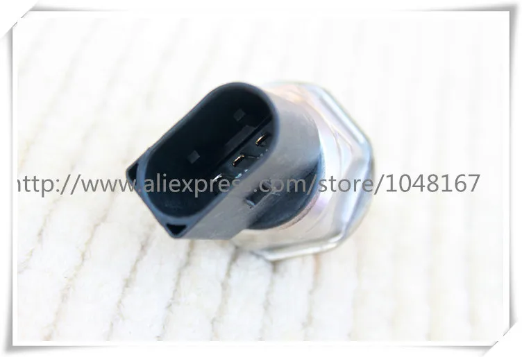 Pressure sensor XYQPSEW 55PP28-01,05A 906 051,55PP2801,05A906051 for Volkswagen