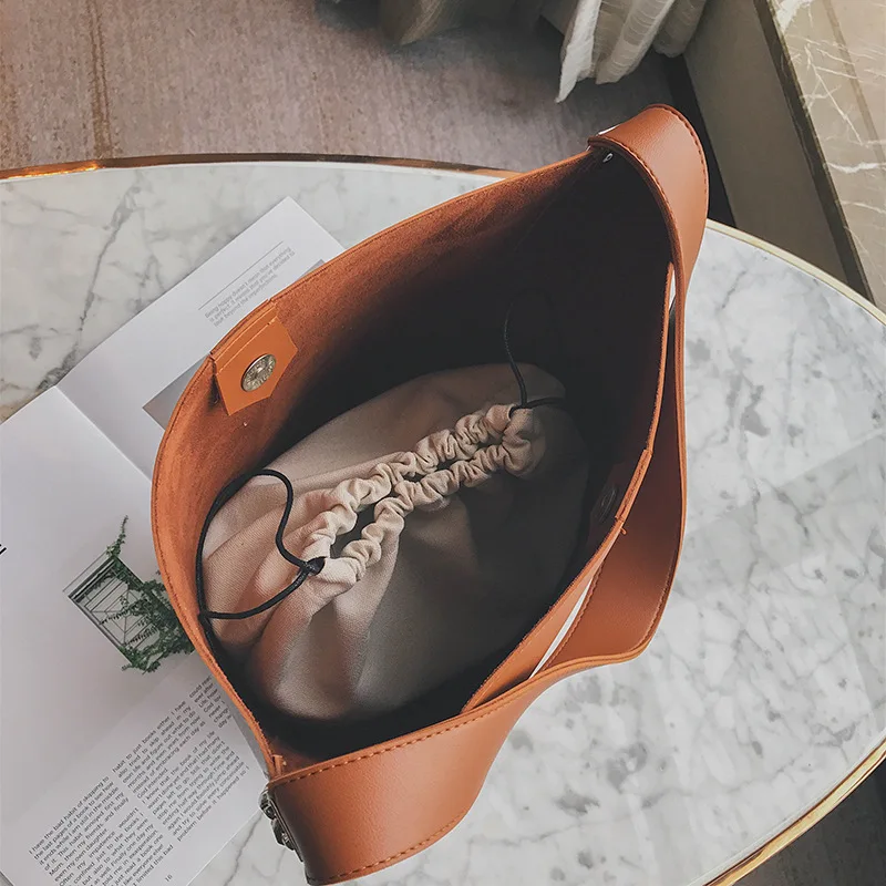 Brand design women shoulder bag Large capacity Chain bucket Handbags Quality PU leather Women's Totes Shopping Bag bolsa feminin Brand design women shoulder bag Large capacity Chain bucket Handbags Quality PU leather Women's Totes Shopping Bag bolsa feminin