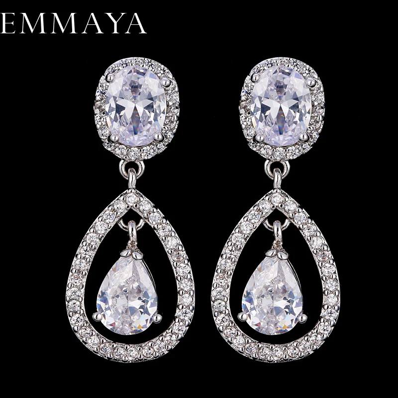 Женские классические серьги подвески EMMAYA золотого цвета с фианитом модные