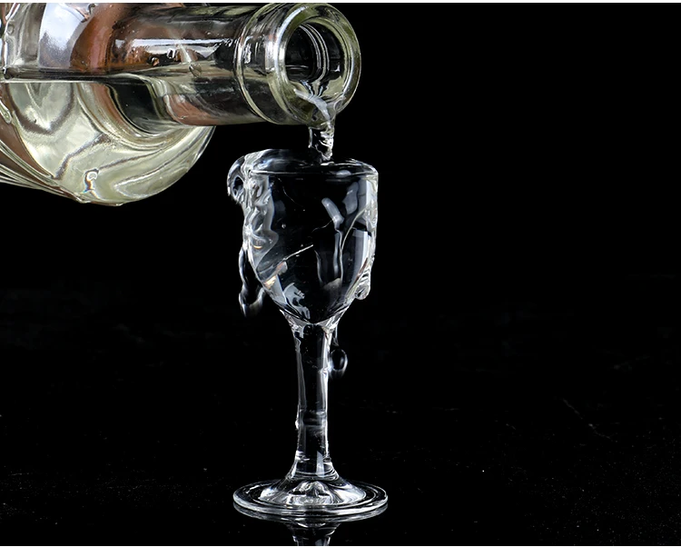 lead-free-glass-handmade-blown-Chinese-Baijiu-Vodka-shot-glass-liqueor-glass_06