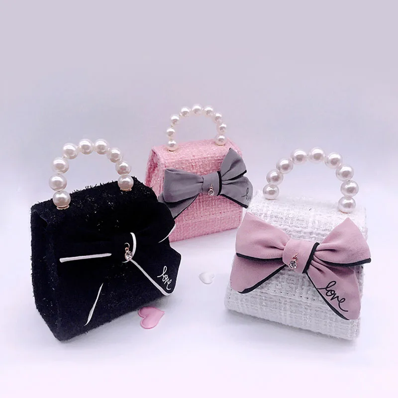 

Child Mini Totes Bags Baby Girl Pearl Small Totes Kids Bow Tie Handbags Sweet Princess Chain Bgas Pink Wedding Flower Girl Bags