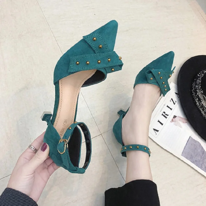 

The new spring 2019 han edition joker shallow pointed mouth fine documentary shoes wet