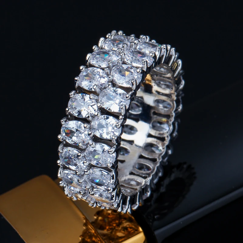 CWWZircons Gorgeous Oval Cubic Zirconia Crystal Big Party Rings Jewelry White Gold Color Luxury Wedding Band Ring for Women