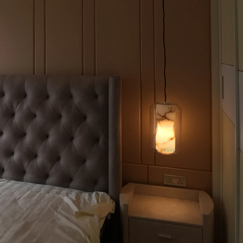 Постмодернистская спальня с прикроватной тумбой Подвесная подвеска Lights Nordic Lamps