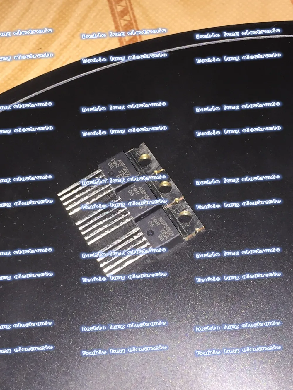 

10PCS/LOT AUIPS6021PBF AUIPS6021 IPS6021 IC SW IPS 1CH HIGH SIDE TO220-5