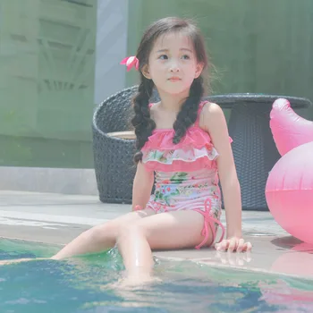 

2018 New Infant Girls Beach Swimwear Baby Child Cute Skirt Bikini Swimming Suit Floral One-Piece Swimsuit with Cap