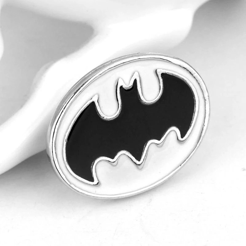 Бэтмен нагрудный знак брошь супергерой Комиксы DC эмалированный значок-булавка фильм серии маска брошки и шпильки
