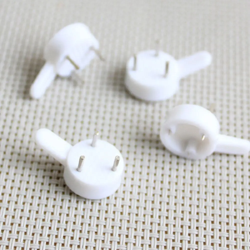 021515486233_100-pcs-Photo-Frame-Photo-Wall-Hangs-A-Picture-Clasps-Solid-Wall-Nail-Contact-Non-trace (4)