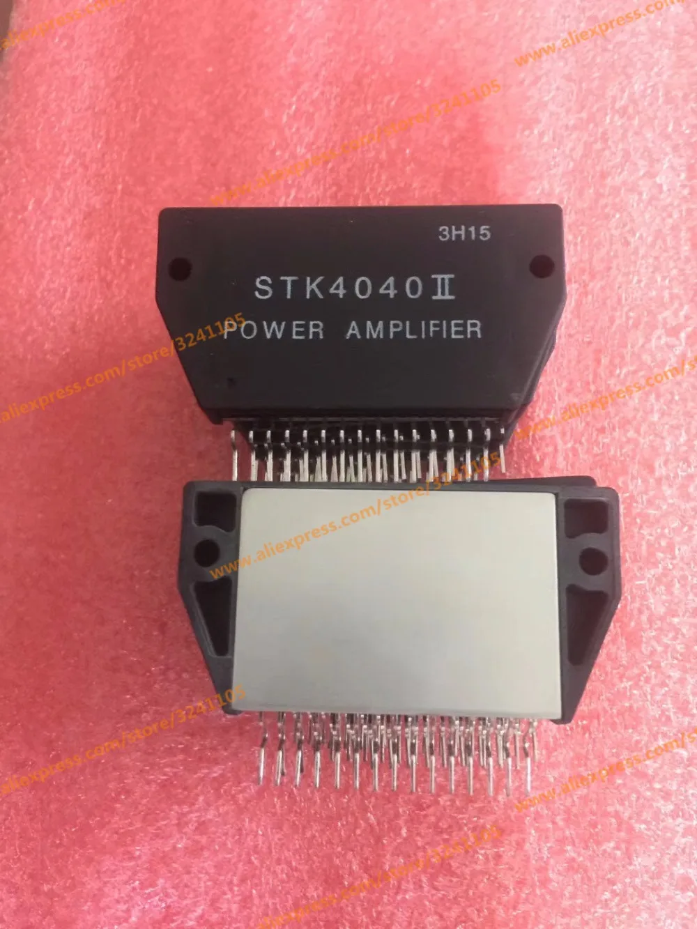 Модуль STK4040II