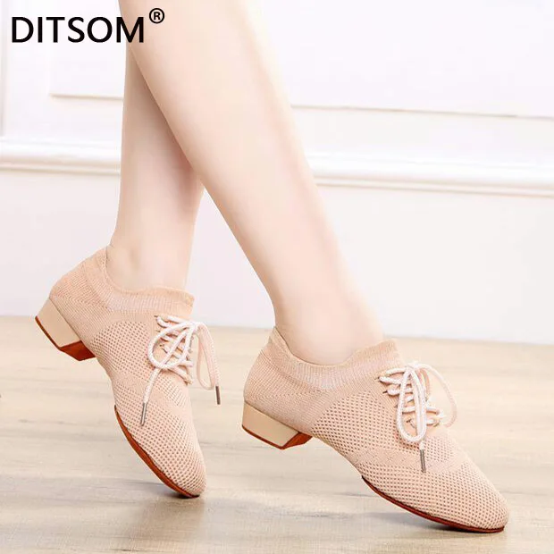 

Summer Latin Dance Shoes Woman 2019 Integral Fly Knitting Breathable Jazz Sneakers Ballroom Dance Shoes Men Training Shoes Tan