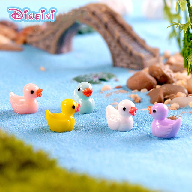5pcs Colorrful Ducks Figures Cartoon Animal model Miniature Figurine Girl  Boy baby Pet toy home decoration