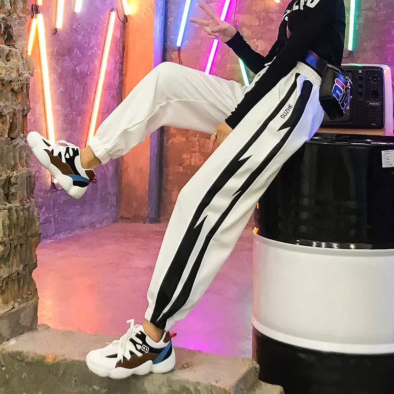 

Women Streetwear Harem Pant 2019 New Arrivals Loose Geometric Flat Elastic High Waist Pants Female Pockets Ankle-length Trousers