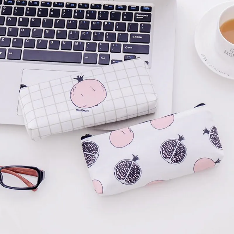 Simple Fruit Pattern Cosmetic Bag Women Casual Travel Canvas Makeup Zipper Storage Bag Pouch Large Capacity Toiletry Neceser Kit