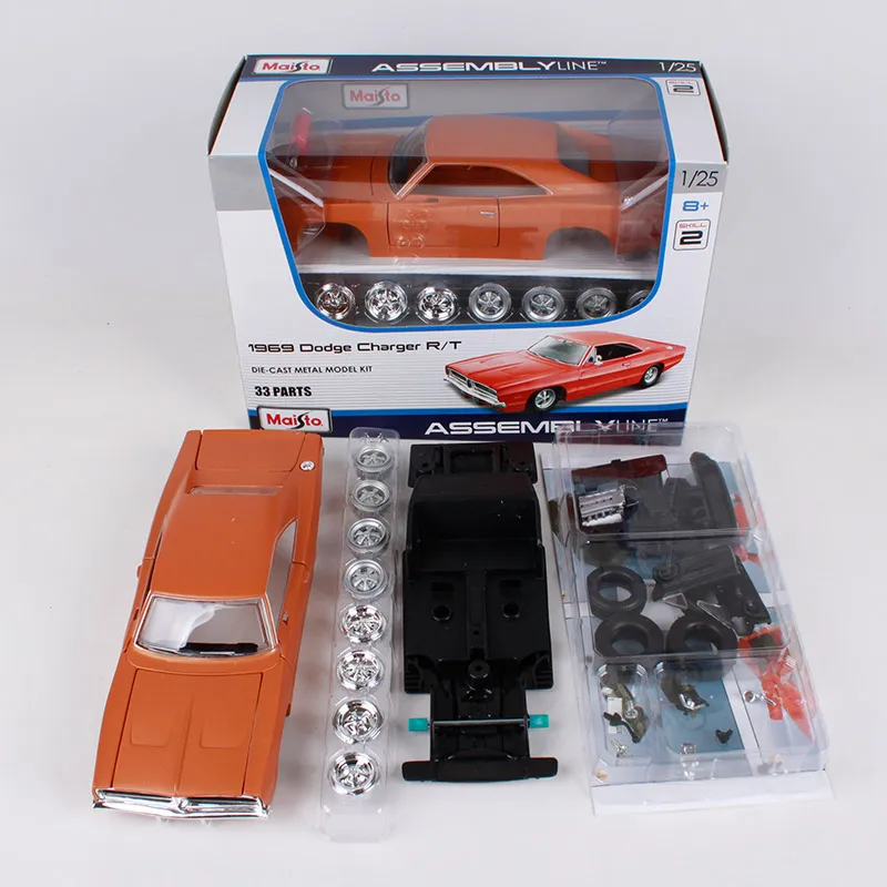 Maisto 1:24 1969 dodge зарядное устройство rt металлическая литая модель автомобиля 33 Части Оранжевый винтажный литой автомобиль Сборная модель автомобиля 39256