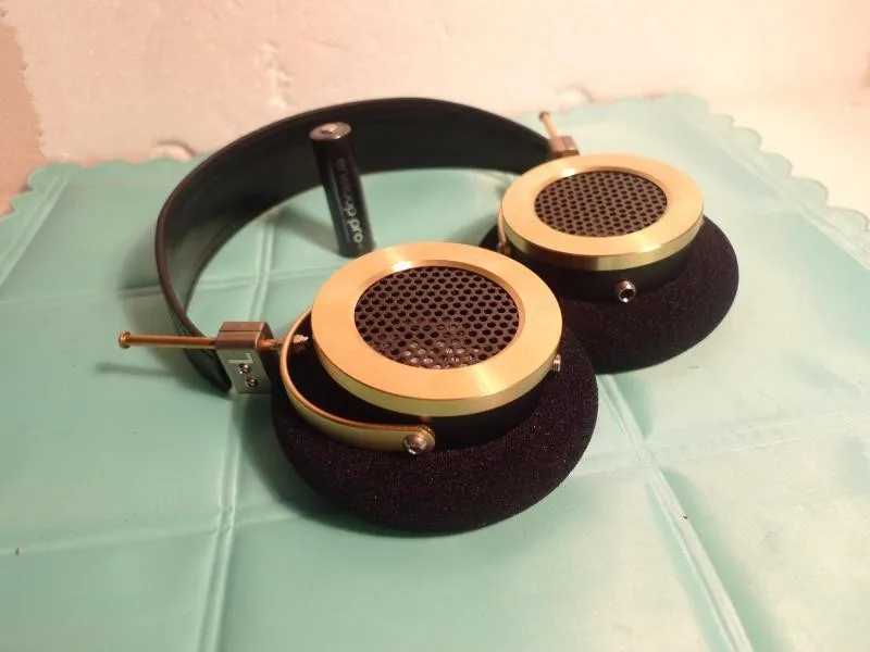 

40mm headphone shell metal shell pluggable design(without driver)send cable