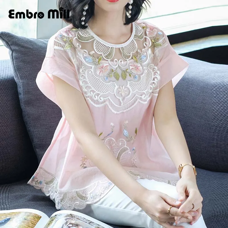 

Summer embroidery ChiffonPink/white women's shirts The bat sleeve loose two-piece outfit fashion lady blouse Short sleeve S-XL