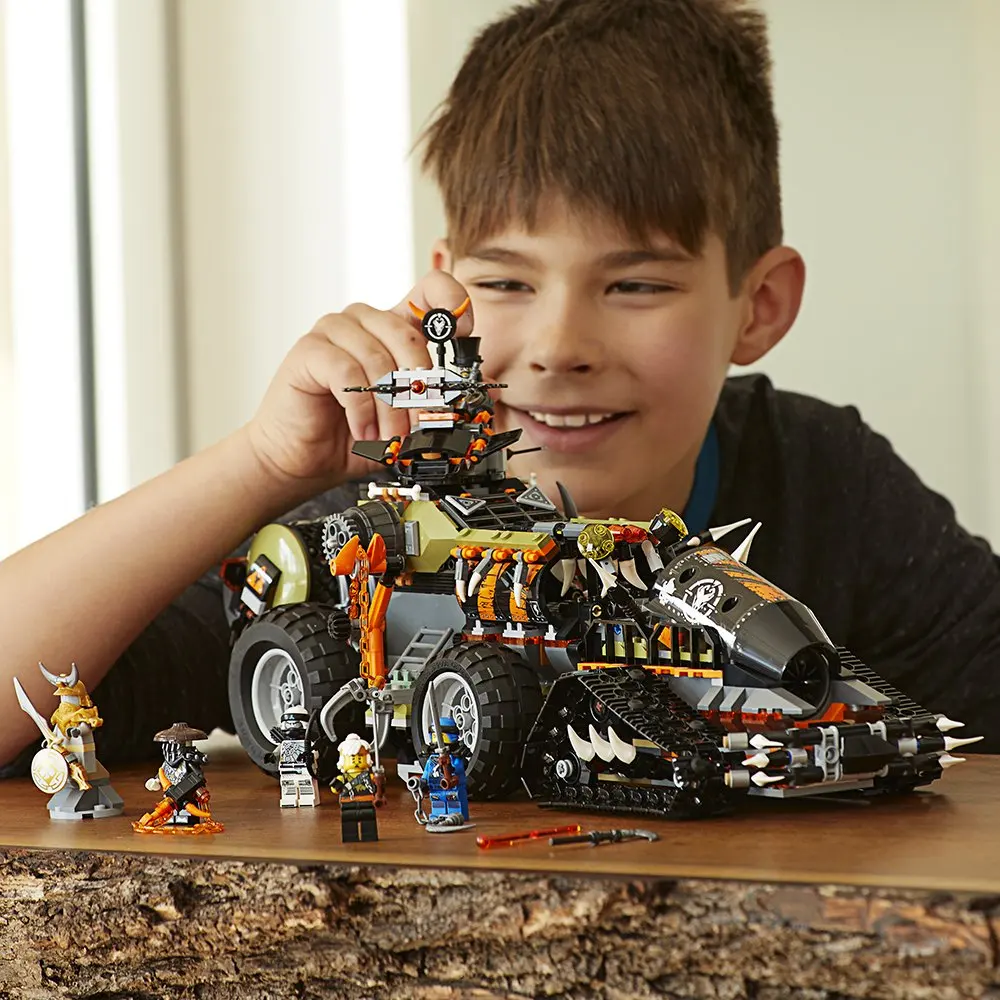 

NINJAGOings Masters of Spinjitzu Dieselnaut Ninja Warrior Toy Playset Fun Building Blocks Battle Tank Vehicle