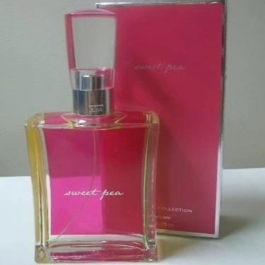 Bath and Body Works Signature Collection Sweet Pea Eau De Toilette, 2.5 Oz