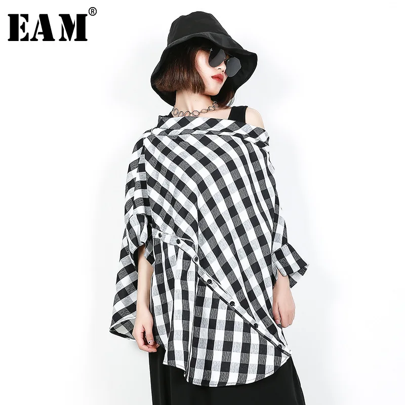 

[EAM] 2019 New Spring Summer Slash Neck Three-quarter Sleeve Black Plaid Split Joint Big Size Shirt Women Blouse Fashion JF608