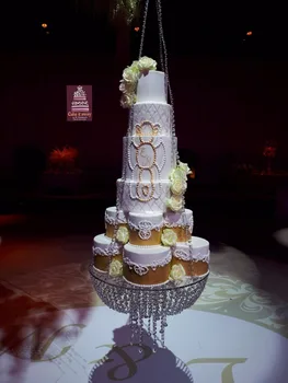 

Diameter of 60cm Round Wedding Cake Stand Hanging Transparent Crystal beads Acrylic Main table Decoration