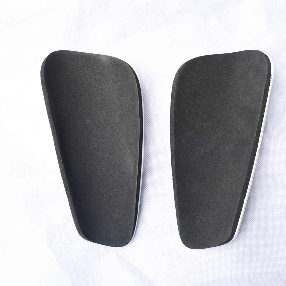 Ultra Light Cuish Plate Soft Soccer Football Shin Guard Pads Protector Support Breathable Shinguard For Kids Adults