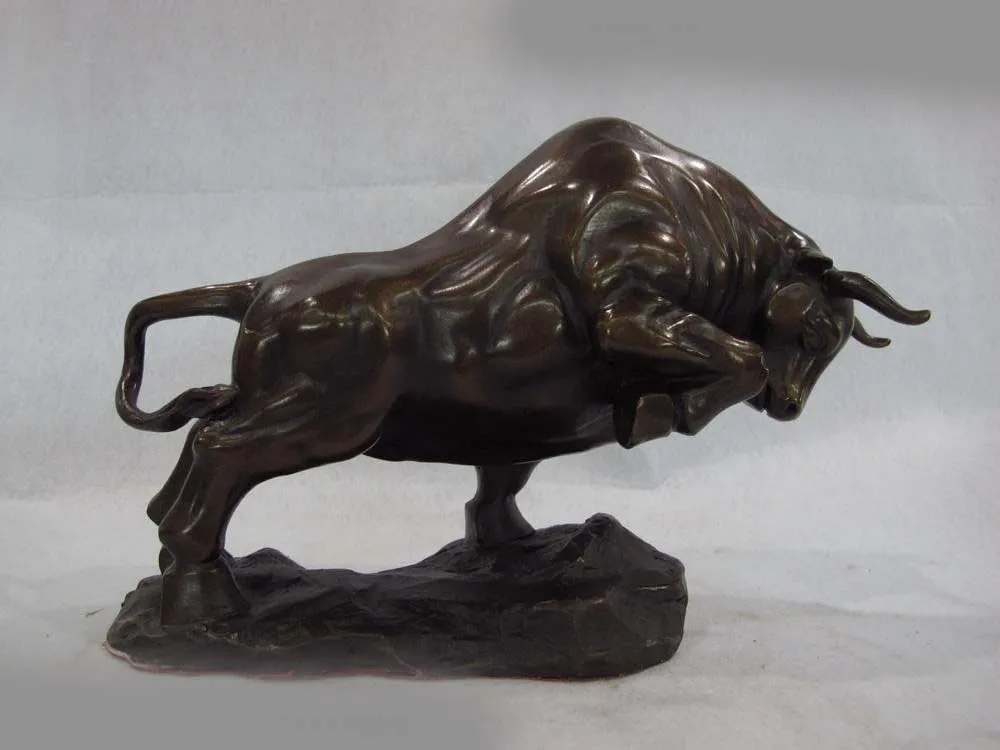 

Chinese classical red Bronze copper carved Lucky ox bull wealth Fengshui Statue