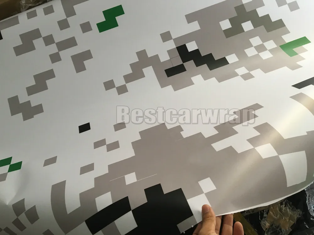large pixel camo vinyl car wrapping film with gree digital camouflage car skin foile (2)