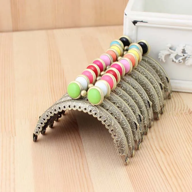 

8.5CM,10pcs/lot,Candy Bead Head Bronze Embossing Metal Purse Coin Handle Frame Kiss Clasp DIY Bag Clutch Tailor Sewing Craft
