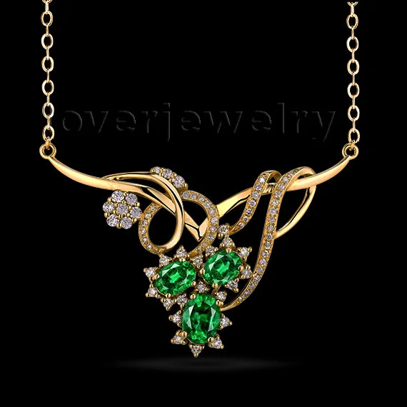 Queen Style NECKLACE WOMAN FASHION Emerald Necklace Angel With Natural Diamond 18Kt Yellow Gold WP052