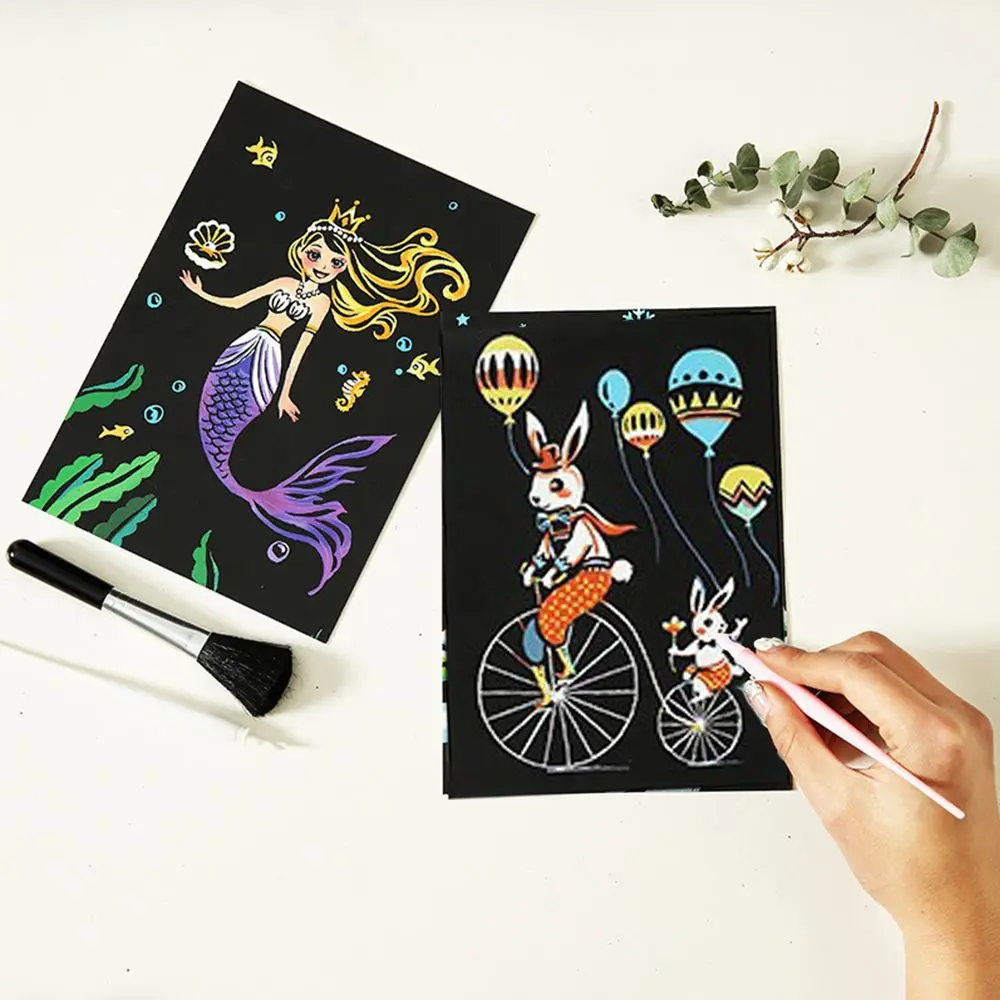 

Funny Baby Children DIY Graffiti Book Scratch Painting Magic Doodling Colorful Drawing Paper Graffiti card Baby Educational Toys
