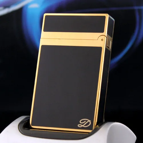 

S.T Memorial D upont lighter Bright Sound! New In Box Serial number T959