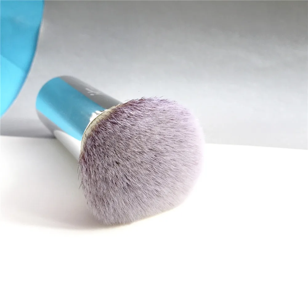 IT COSMETICS Complexion Perfection Buki Brush _ 5