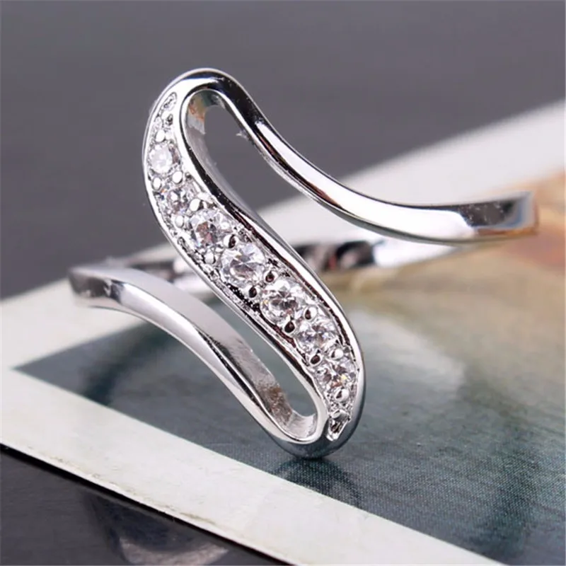 GULICX кольца в форме змеи, уникальные кольца золотого цвета, белые кольца с кристаллами CZ, циркония, обручальные кольца для женщин, ювелирные изделия R103