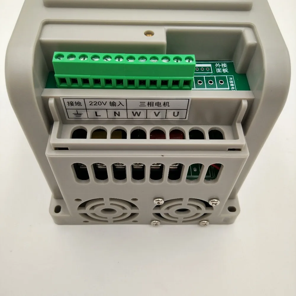 VFD nuevo inversor del motor del husillo CNC control de velocidad 220 V 1.5KW/2.2KW/4KW 220 v 1 P Entrada de 3 P fuera inversor de frecuencia para motor - 3