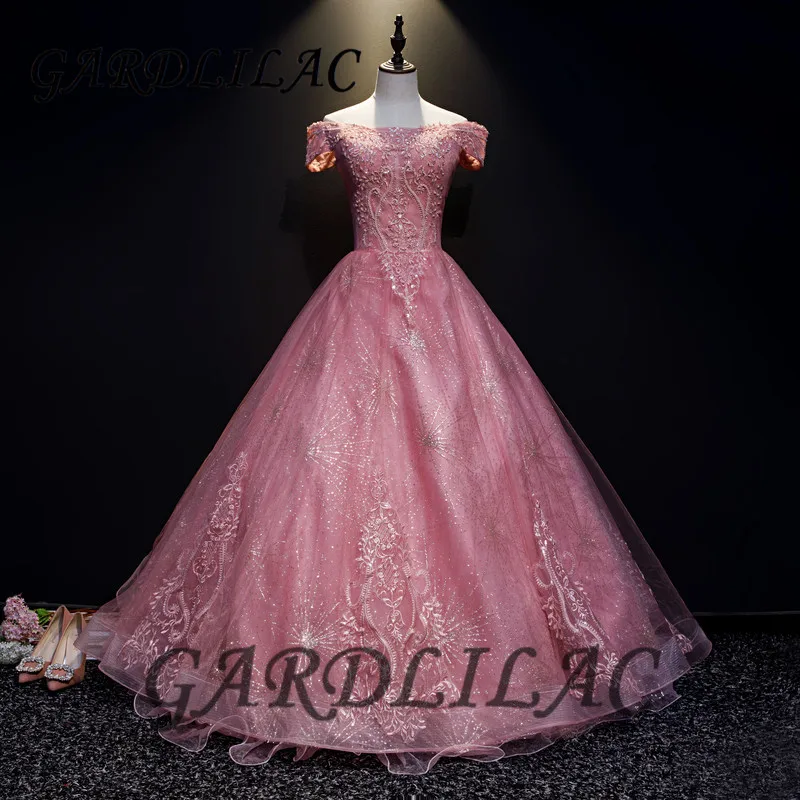 

Cameo Quinceanera Dresses Tulle With Lace Appliques Champagne Masquerade Ball Gown Long Prom Formal Dresses Vestidos De 15 Anos