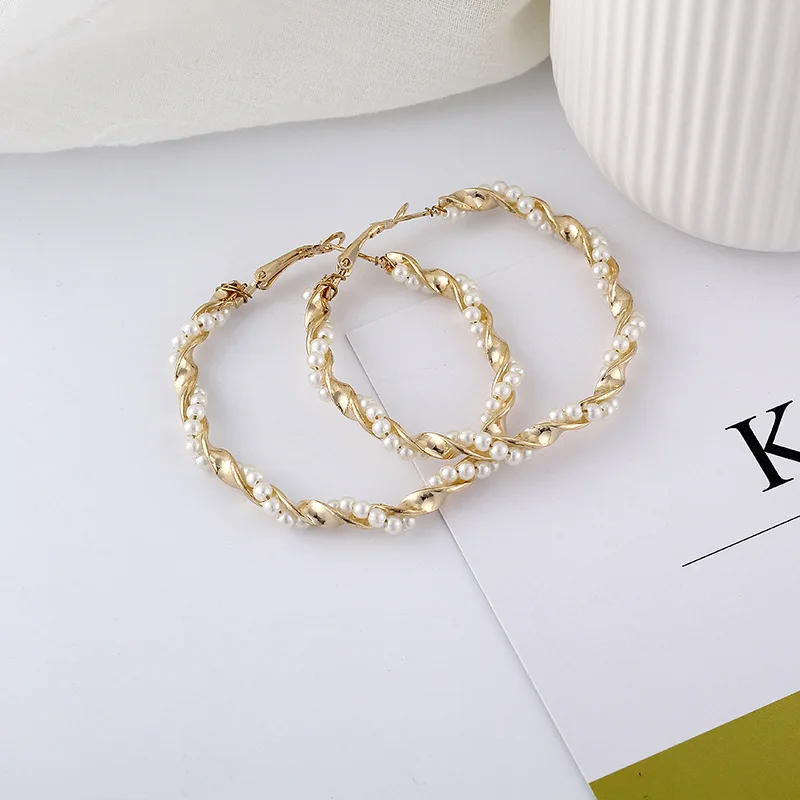 

Fashion Gold Color Big Circle Hoop Earring for Women Imitation Pearl Earrings Geometric Statement Pendientes Oorbellen Jewelry
