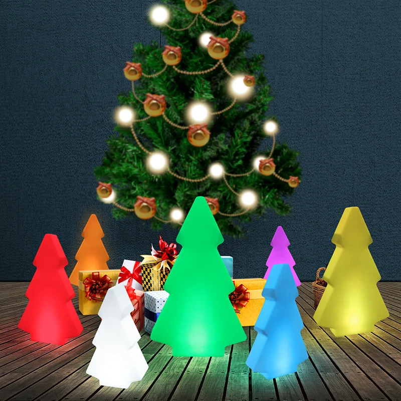 елка меняет цвет