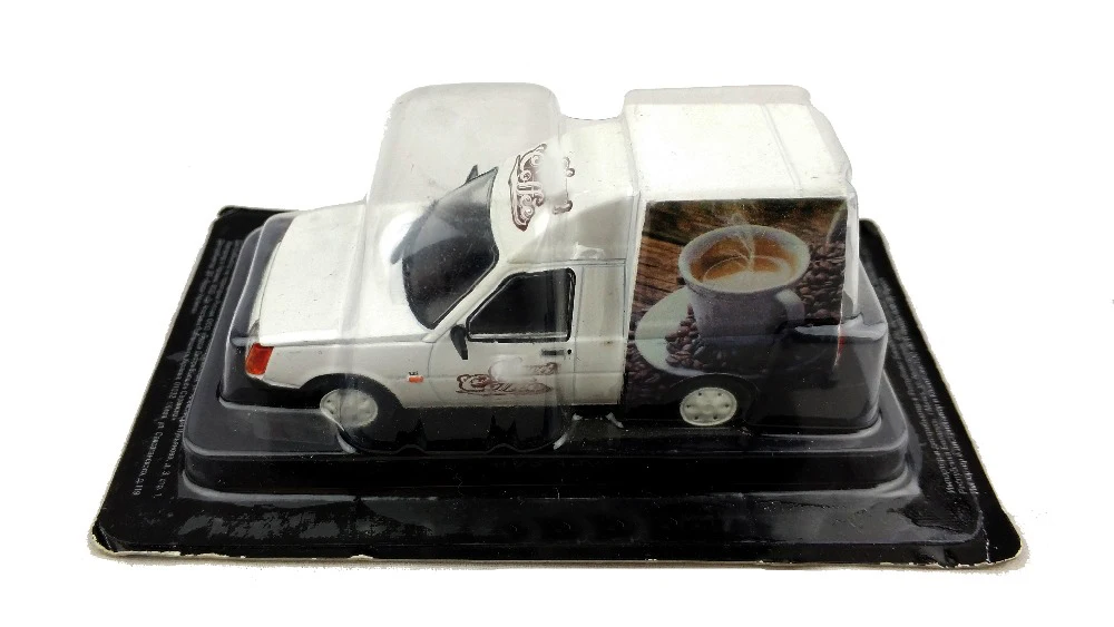 

Special Offer 1:43 scale models ZAZ 1305 STREET COFFEE classic old car model of Russian Soviet Union Alloy collection model