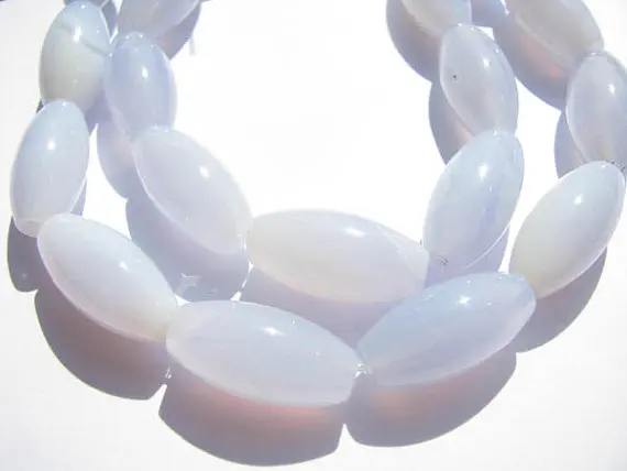 

30%off-- 5strands 10x20mm Natural Blue Chalcedony Beads rice barrle jewelry bead
