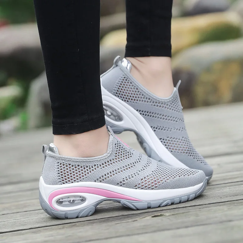 

Spring/Autumn Women Shoes Flat Platform Breathable Fashion Sneakers Flying Mesh Ladies Shoes Slip-on Air Cushion Plus Size 36-42