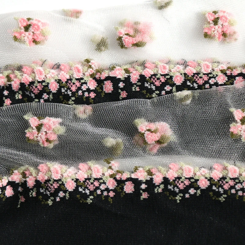 1-Pair-Breathable-Ultra-Thin-Socks-Summer-Women-Transparent-Lace-Silk-Crystal-Rose-Flower-Girls-Elastic(5)