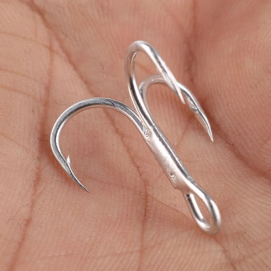

10pcs Fishing Hook High Carbon Treble Hooks Super Sharp solid Triple Barbed Steel Fish hook size 2 4 6 8