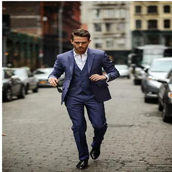 

2017 Hot Bespoke Groomsmen Three Pockets Groom Tuxedos Wedding Formal Dinner Best Man Terno Slim Fit (Jacket+Pants+Vest)