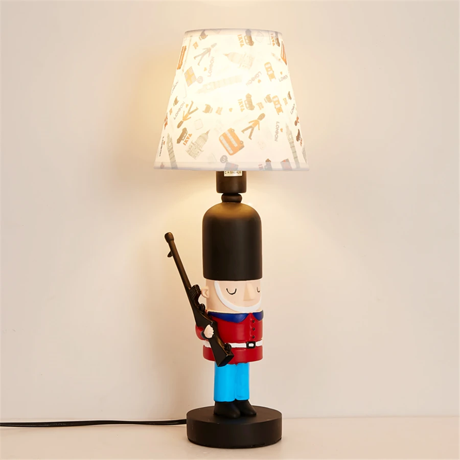 Креативная настольная лампа Inverness Soldiers для гостиной, мультяшная детская лампа для спальни, домашний деко, детский стол для учебы, светодиодный Настольный светильник