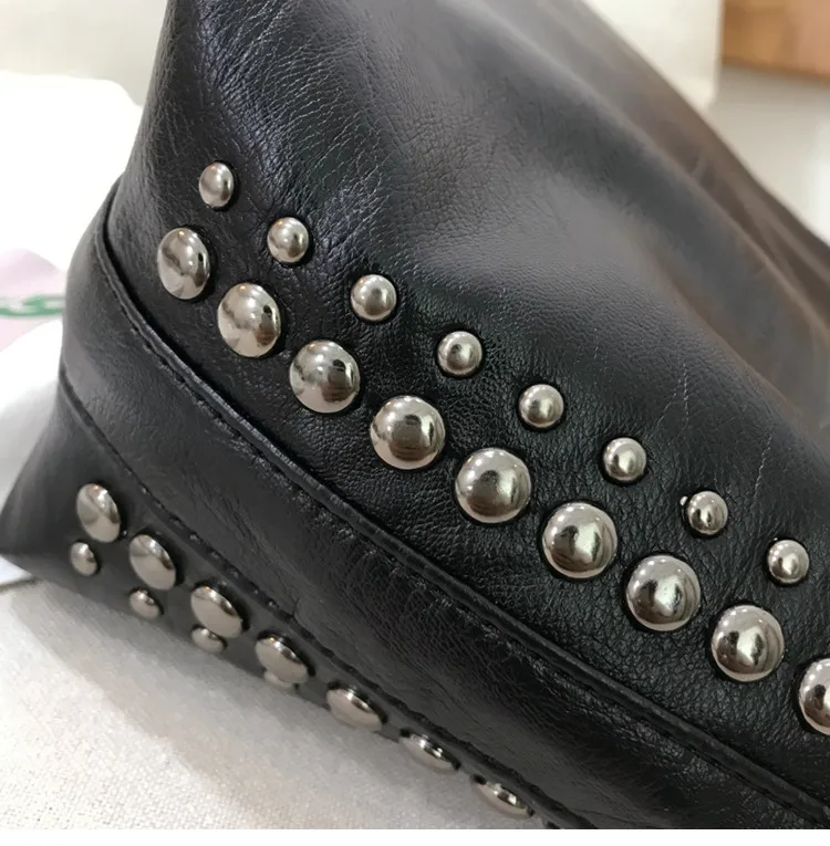 Women Shoulder bag Large Capacity Rivet chain design lady handbags black ladies hand bags big totes bolsas crossbody bags