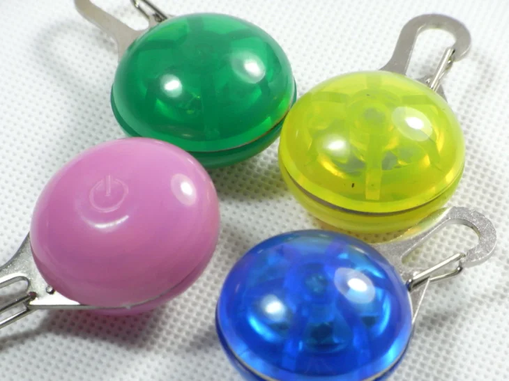 LED    (38)