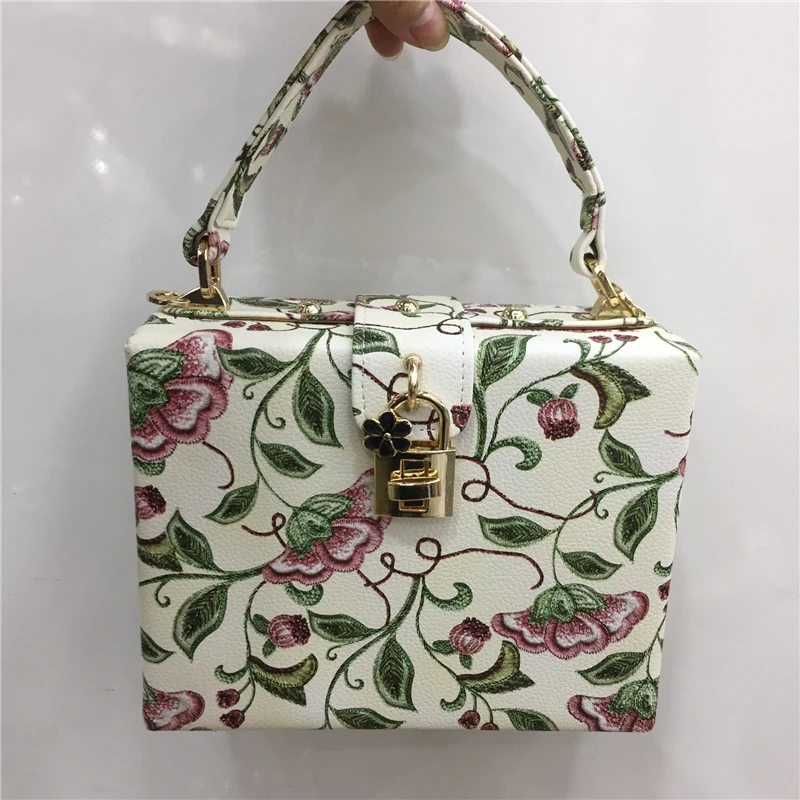 

Famous Brand Luxury Printing Handbags 2018 Design Women Shoulder Bags Messenger Small Box Bags Clutch Evening Bags Purse Bolsos