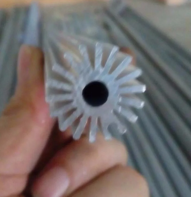 

Fast Ship Sunflower Radiator for 3W LED lamp bead 20*5*200mm Round Aluminum Radiator Circular Aluminous Profile Custom LED Cool